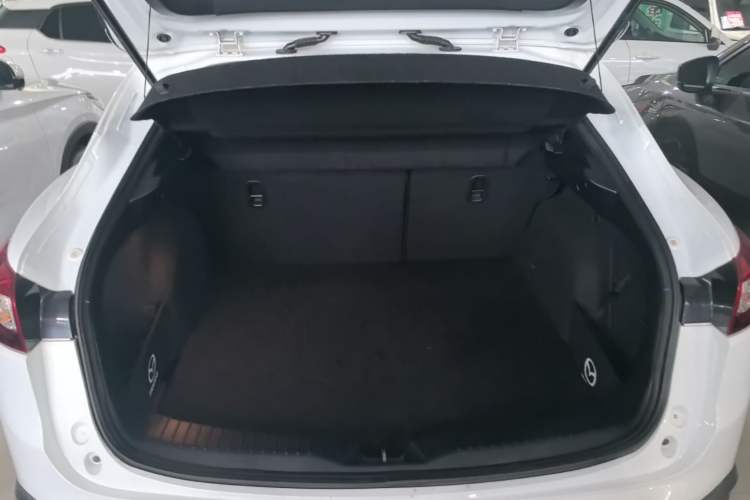 Used Mazda CX-4 2018 2.5L Automatic 4x4 Skyactiv GT Sport Edition China V Standard Trunk