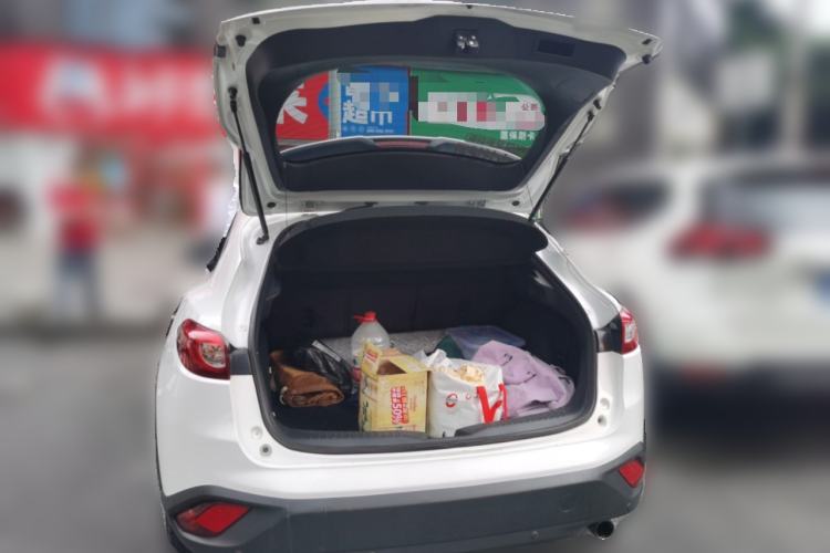 Used Mazda CX-4 2018 2.0L Automatic Two-Wheel Drive Blue Sky Dynamic Version China V Standard Trunk