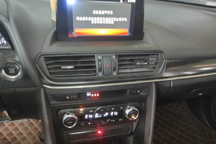 Used Mazda CX-4 2020 2.5L Automatic 4x4 Sky Blue Passion Edition Audio And AC Panel