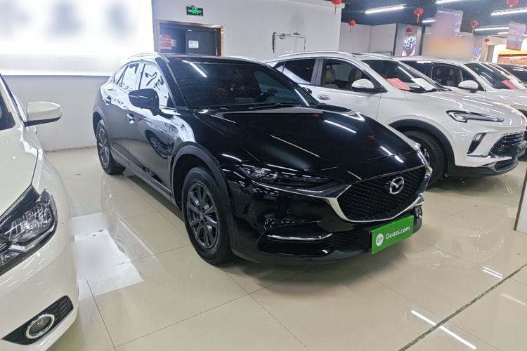 Used Mazda CX-4 2020 2.0L Automatic Two-Wheel Drive Blue Sky Luxury Edition Front Right 45 Deg