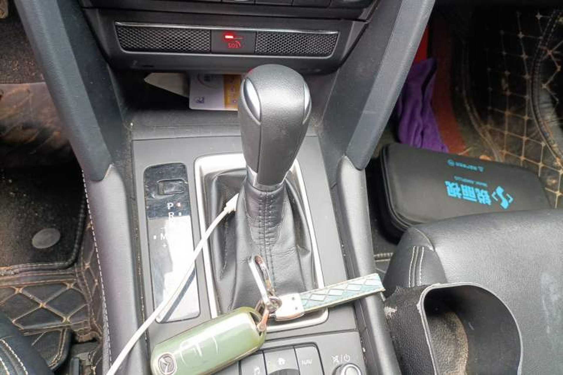 Used Mazda CX-4 2020 2.0L Automatic Two-Wheel Drive Blue Sky Exploration Edition Gear Lever