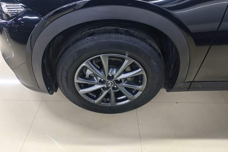 Used Mazda CX-4 2020 2.0L Automatic Two-Wheel Drive Blue Sky Luxury Edition Left Front Wheel Hub