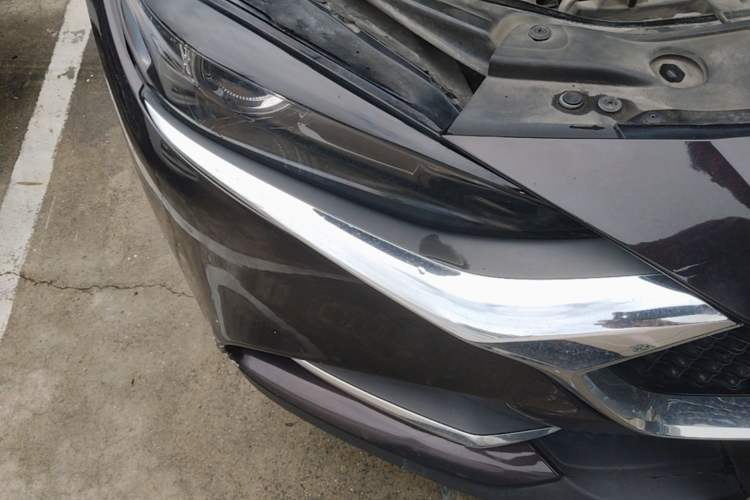 Used Mazda CX-4 2020 2.0L Automatic Two-Wheel Drive Blue Sky Exploration Edition Right Front Headlight