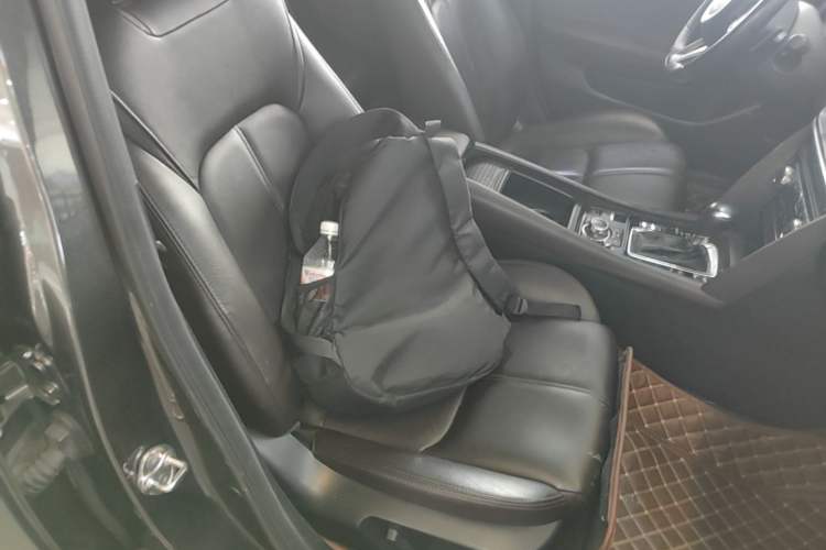Used Mazda CX-4 2020 2.5L Automatic 4x4 Sky Blue Passion Edition Right Front Seat