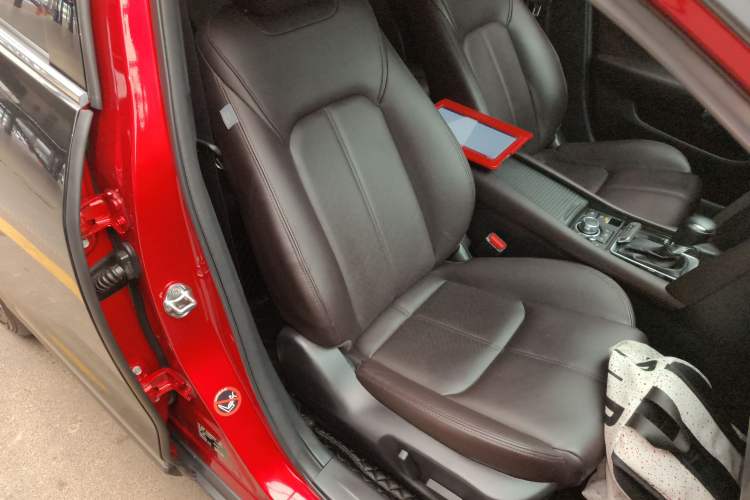 Used Mazda CX-4 2020 2.5L Automatic 4x4 Sky Blue Passion Edition Right Front Seat