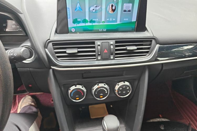 Used Mazda CX-4 2020 2.0L Automatic Two-Wheel Drive Blue Sky Dynamic Edition Audio And AC Panel
