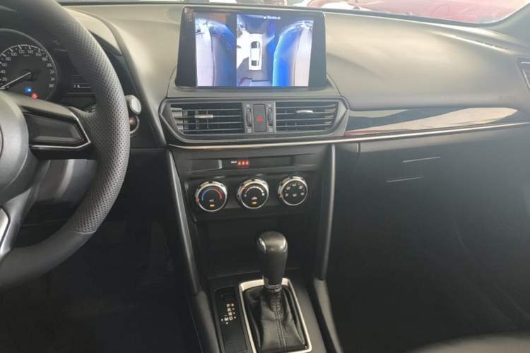 Used Mazda CX-4 2020 2.0L Automatic Two-Wheel Drive Blue Sky Dynamic Edition Audio And AC Panel