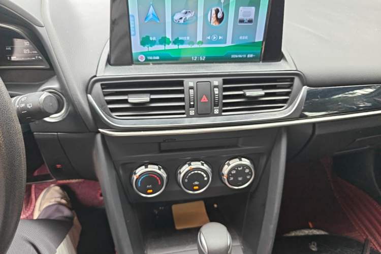 Used Mazda CX-4 2020 2.0L Automatic Two-Wheel Drive Blue Sky Dynamic Edition Audio And AC Panel