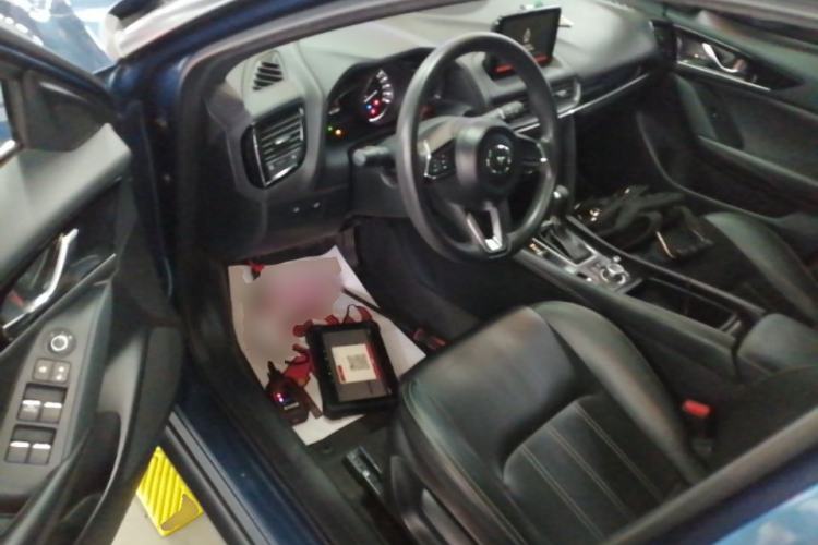 Used Mazda CX-4 2020 2.0L Automatic Two-Wheel Drive Blue Sky Dynamic Edition Driver Seat