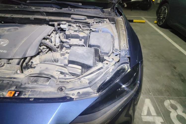 Used Mazda CX-4 2020 2.0L Automatic Two-Wheel Drive Blue Sky Dynamic Edition Engine Bay Left