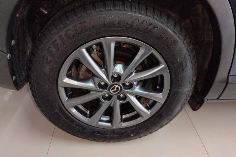 Used Mazda CX-4 2020 2.0L Automatic Two-Wheel Drive Blue Sky Dynamic Edition Exterior 5