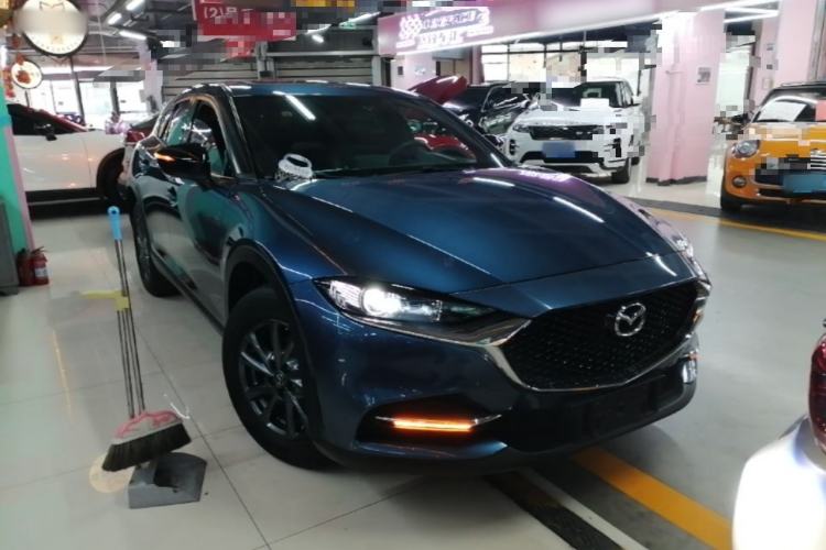 Used Mazda CX-4 2020 2.0L Automatic Two-Wheel Drive Blue Sky Dynamic Edition Front Right 45 Deg