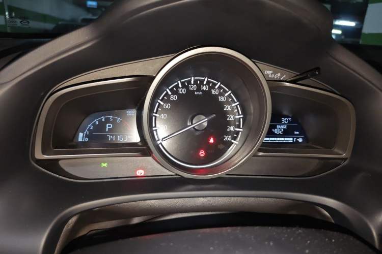 Used Mazda CX-4 2020 2.0L Automatic Two-Wheel Drive Blue Sky Exploration Edition Instrument Cluster
