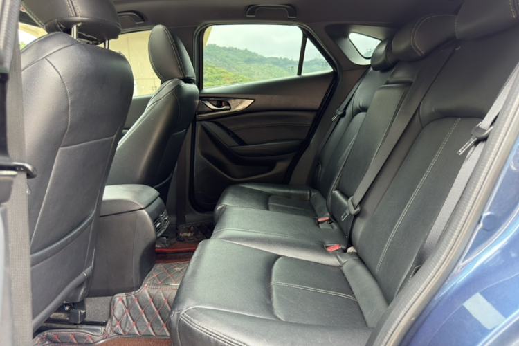 Used Mazda CX-4 2020 2.0L Automatic Two-Wheel Drive Blue Sky Exploration Edition Interior 2