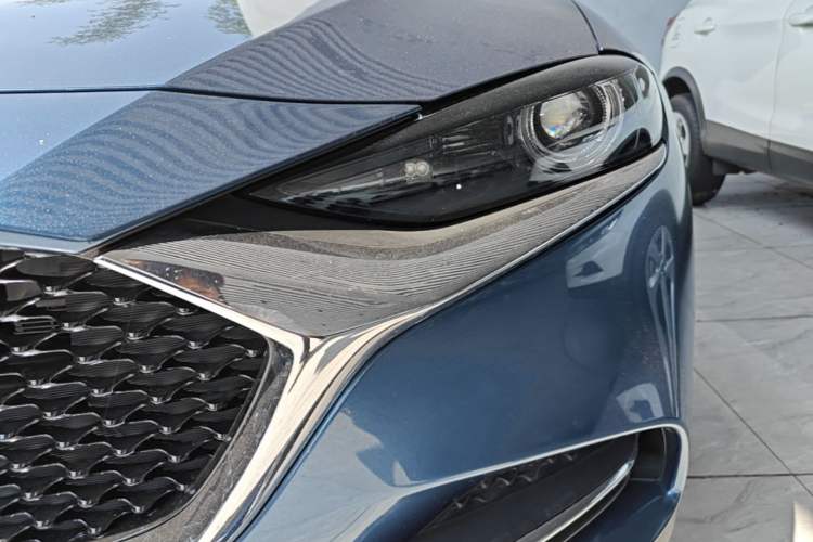 Used Mazda CX-4 2020 2.0L Automatic Two-Wheel Drive Blue Sky Luxury Edition Left Front Headlight