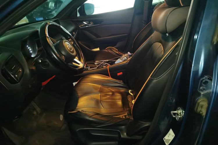 Used Mazda CX-4 2020 2.0L Automatic Two-Wheel Drive Blue Sky Dynamic Edition Left Front Seat