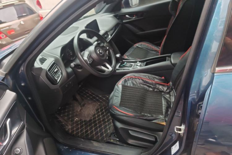 Used Mazda CX-4 2020 2.0L Automatic Two-Wheel Drive Blue Sky Dynamic Edition Left Front Seat
