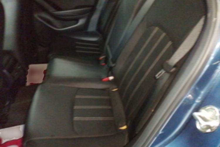 Used Mazda CX-4 2020 2.0L Automatic Two-Wheel Drive Blue Sky Dynamic Edition Left Rear Seat