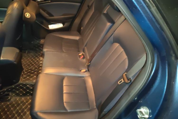 Used Mazda CX-4 2020 2.0L Automatic Two-Wheel Drive Blue Sky Dynamic Edition Left Rear Seat