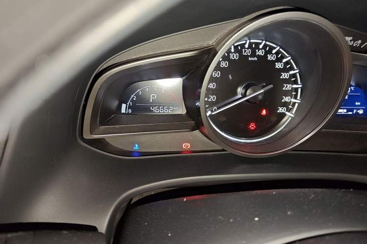 Used Mazda CX-4 2020 2.0L Automatic Two-Wheel Drive Blue Sky Exploration Edition Odometer Close Up