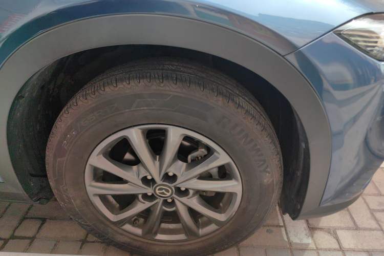 Used Mazda CX-4 2020 2.0L Automatic Two-Wheel Drive Blue Sky Exploration Edition Right Front Wheel Hub