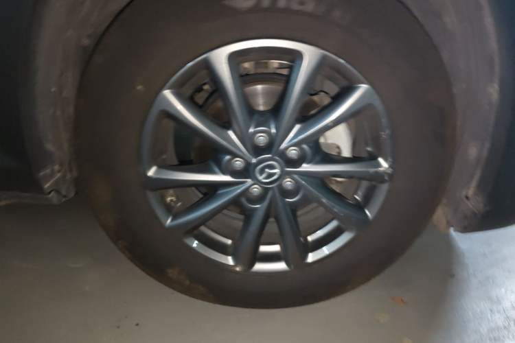 Used Mazda CX-4 2020 2.0L Automatic Two-Wheel Drive Blue Sky Exploration Edition Right Front Wheel Hub