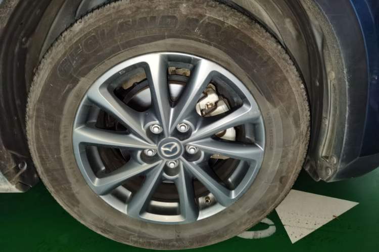 Used Mazda CX-4 2020 2.0L Automatic Two-Wheel Drive Blue Sky Dynamic Edition Right Front Wheel Hub