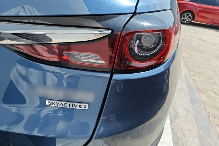 Used Mazda CX-4 2020 2.0L Automatic Two-Wheel Drive Blue Sky Luxury Edition Right Rear Taillight