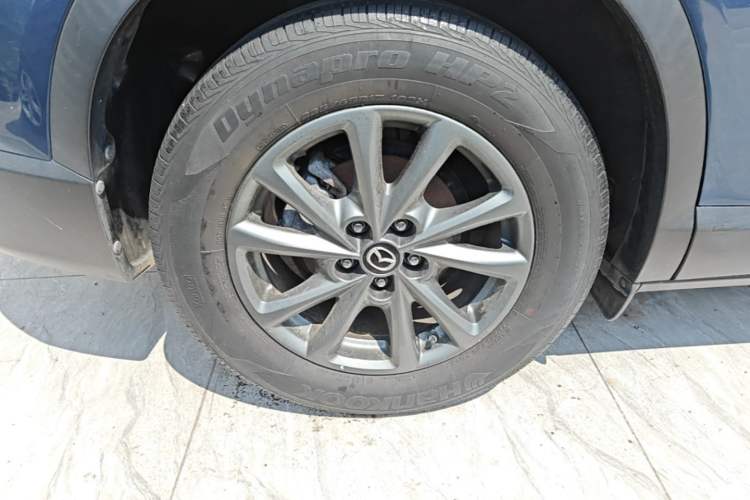 Used Mazda CX-4 2020 2.0L Automatic Two-Wheel Drive Blue Sky Luxury Edition Right Rear Wheel Hub