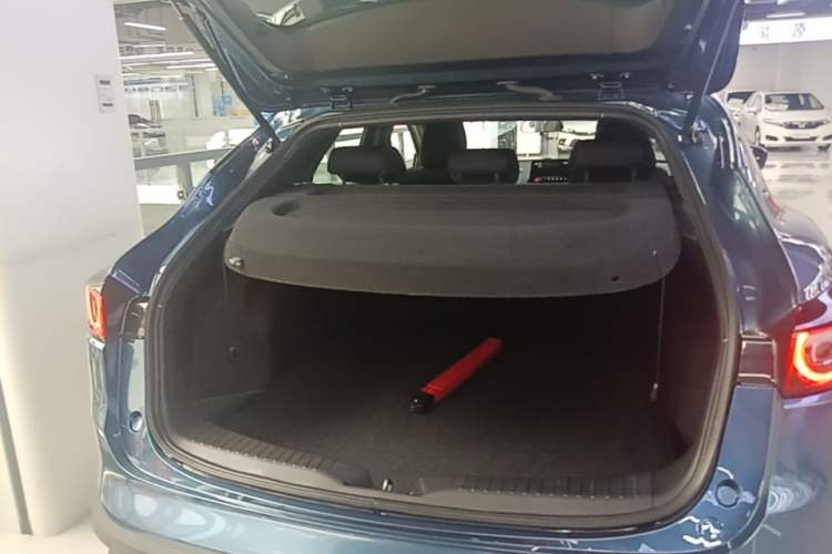 Used Mazda CX-4 2020 2.0L Automatic Two-Wheel Drive Blue Sky Exploration Edition Trunk