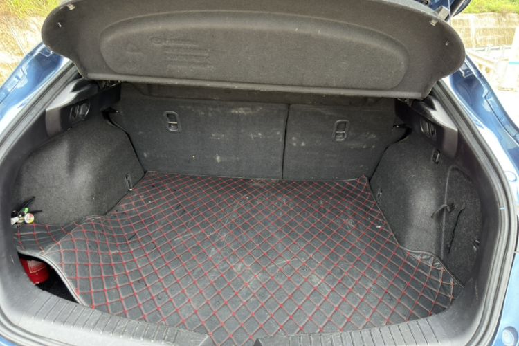 Used Mazda CX-4 2020 2.0L Automatic Two-Wheel Drive Blue Sky Exploration Edition Trunk