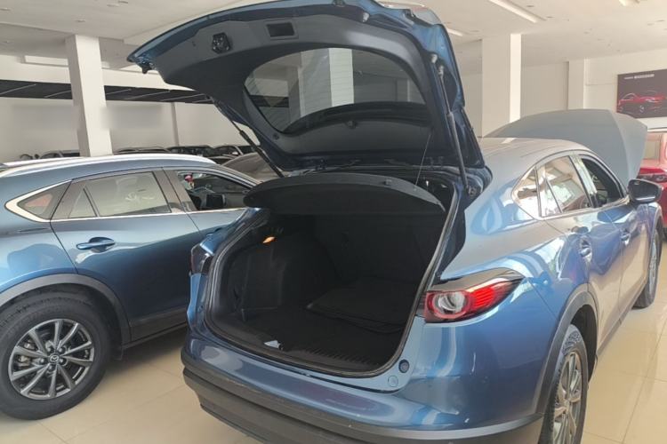 Used Mazda CX-4 2020 2.0L Automatic Two-Wheel Drive Blue Sky Dynamic Edition Trunk