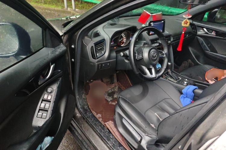 Used Mazda CX-4 2020 2.0L Automatic Two-Wheel Drive Blue Sky Dynamic Edition Driver Seat