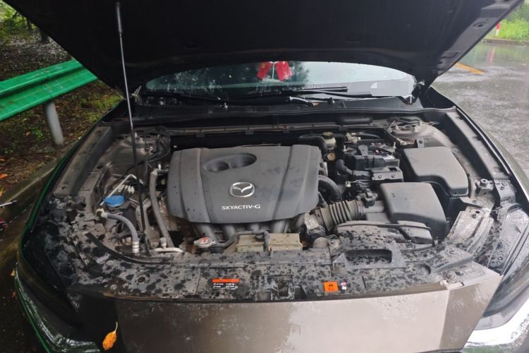 Used Mazda CX-4 2020 2.0L Automatic Two-Wheel Drive Blue Sky Dynamic Edition Engine Bay