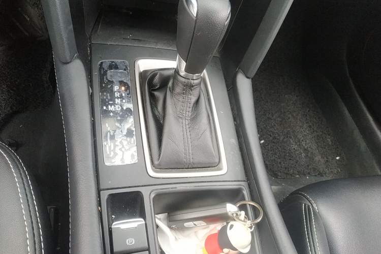 Used Mazda CX-4 2020 2.0L Automatic Two-Wheel Drive Blue Sky Dynamic Edition Gear Lever