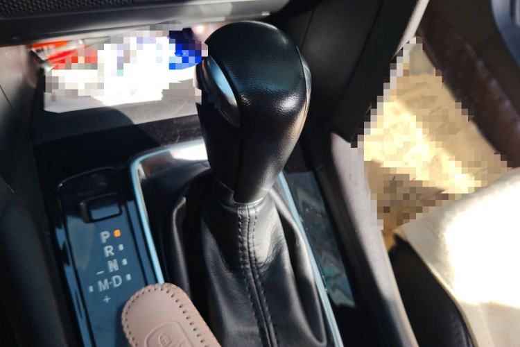 Used Mazda CX-4 2020 2.0L Automatic Two-Wheel Drive Blue Sky Luxury Edition Gear Lever