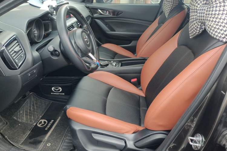 Used Mazda CX-4 2020 2.0L Automatic Two-Wheel Drive Blue Sky Exploration Edition Left Front Seat