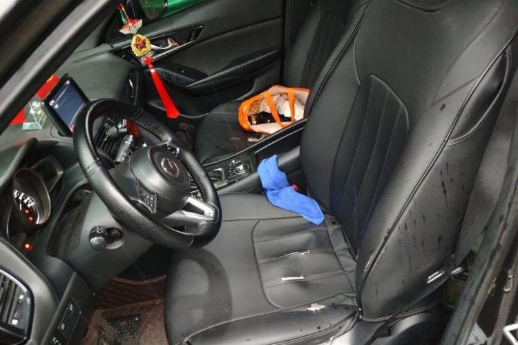 Used Mazda CX-4 2020 2.0L Automatic Two-Wheel Drive Blue Sky Dynamic Edition Left Front Seat