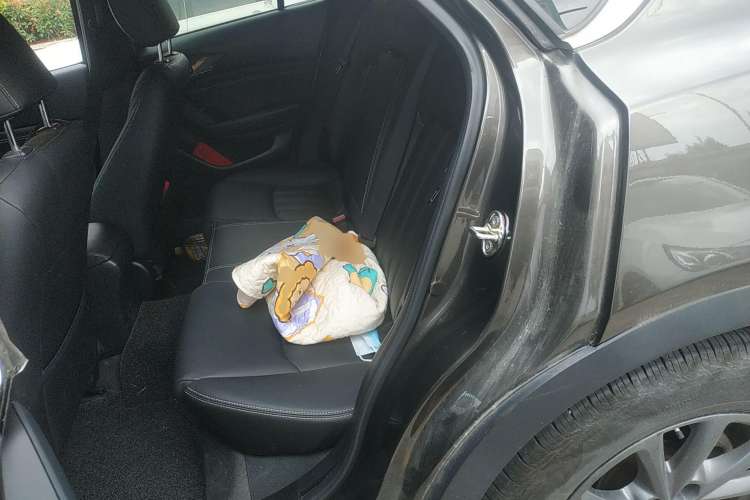 Used Mazda CX-4 2020 2.0L Automatic Two-Wheel Drive Blue Sky Dynamic Edition Left Rear Seat