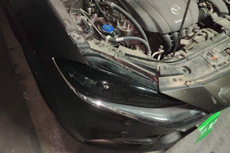 Used Mazda CX-4 2020 2.0L Automatic Two-Wheel Drive Blue Sky Exploration Edition Right Front Headlight