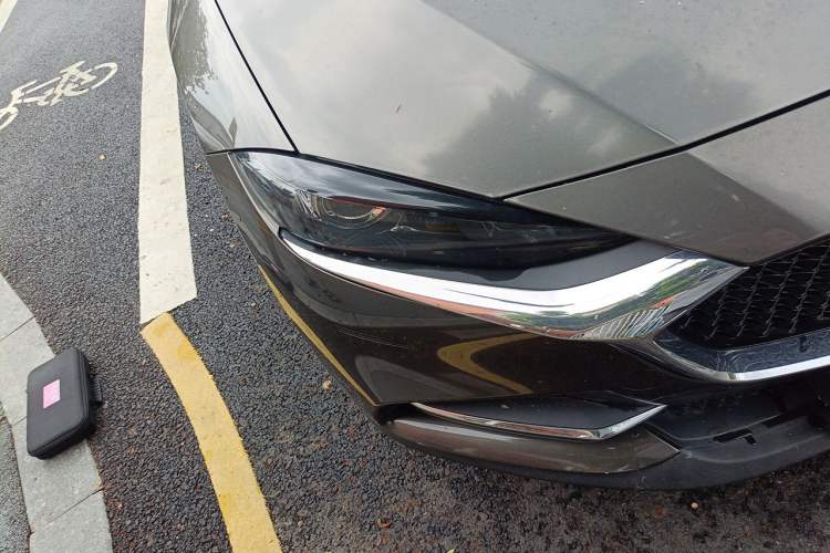 Used Mazda CX-4 2020 2.0L Automatic Two-Wheel Drive Blue Sky Exploration Edition Right Front Headlight
