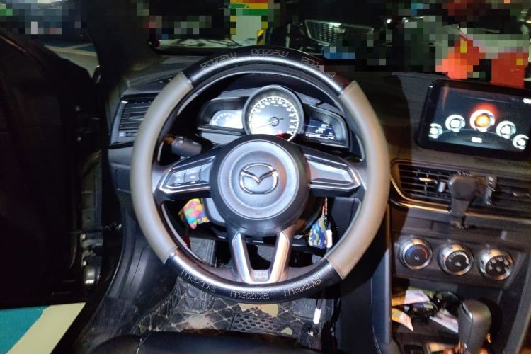 Used Mazda CX-4 2020 2.0L Automatic Two-Wheel Drive Blue Sky Dynamic Edition Steering Wheel