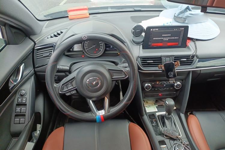 Used Mazda CX-4 2020 2.0L Automatic Two-Wheel Drive Blue Sky Exploration Edition Steering Wheel