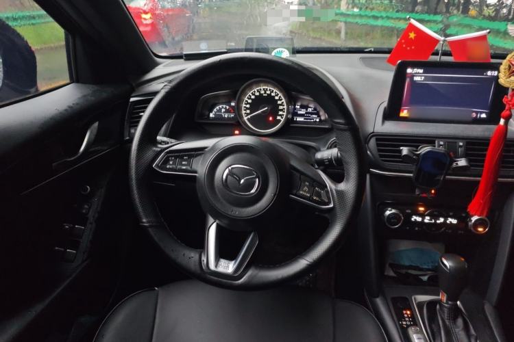 Used Mazda CX-4 2020 2.0L Automatic Two-Wheel Drive Blue Sky Dynamic Edition Steering Wheel