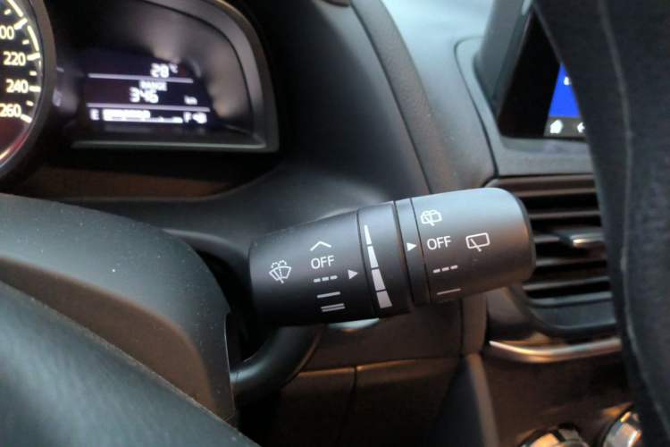 Used Mazda CX-4 2020 2.0L Automatic Two-Wheel Drive Blue Sky Dynamic Edition Vehicle Key