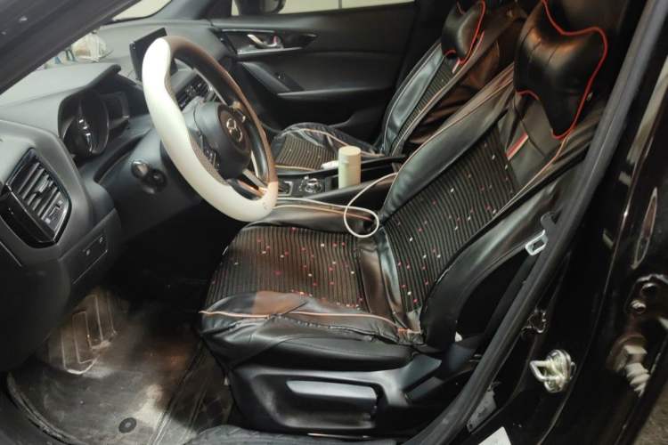 Used Mazda CX-4 2020 2.0L Automatic Two-Wheel Drive Blue Sky Exploration Edition Left Front Seat
