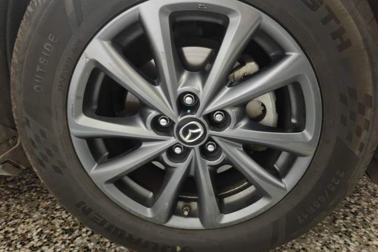 Used Mazda CX-4 2020 2.0L Automatic Two-Wheel Drive Blue Sky Exploration Edition Right Front Wheel Hub