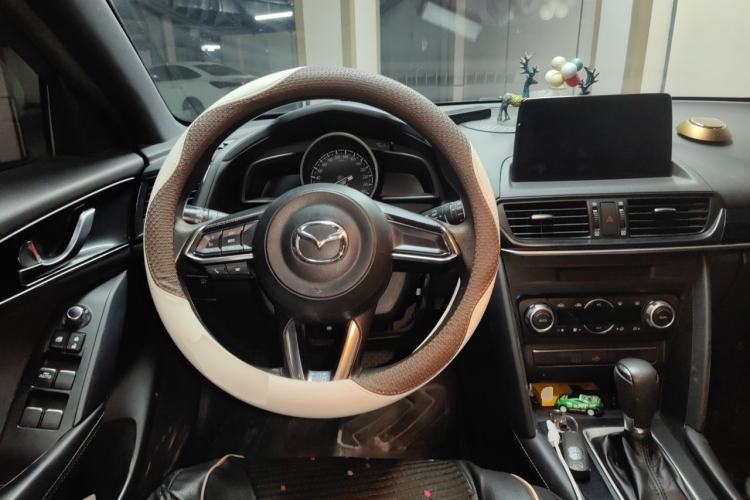 Used Mazda CX-4 2020 2.0L Automatic Two-Wheel Drive Blue Sky Exploration Edition Steering Wheel