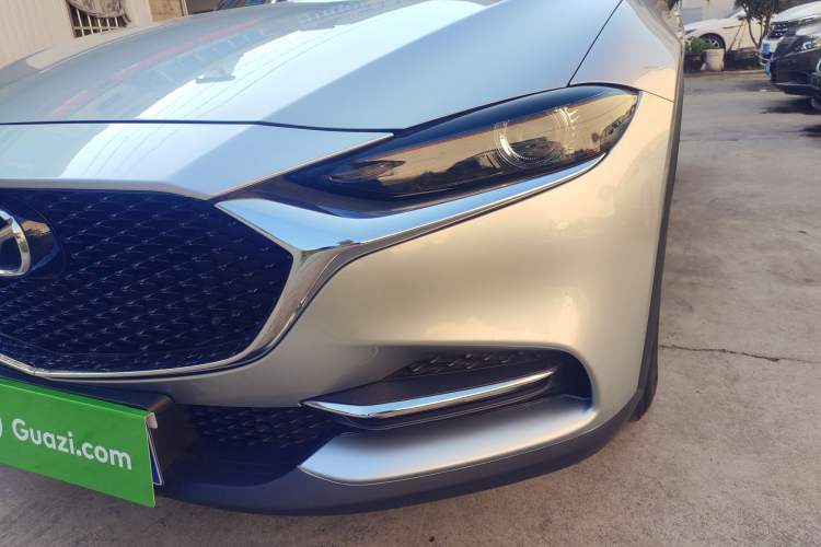 Used Mazda CX-4 2020 2.0L Automatic Two-Wheel Drive Blue Sky Dynamic Edition Left Front Headlight