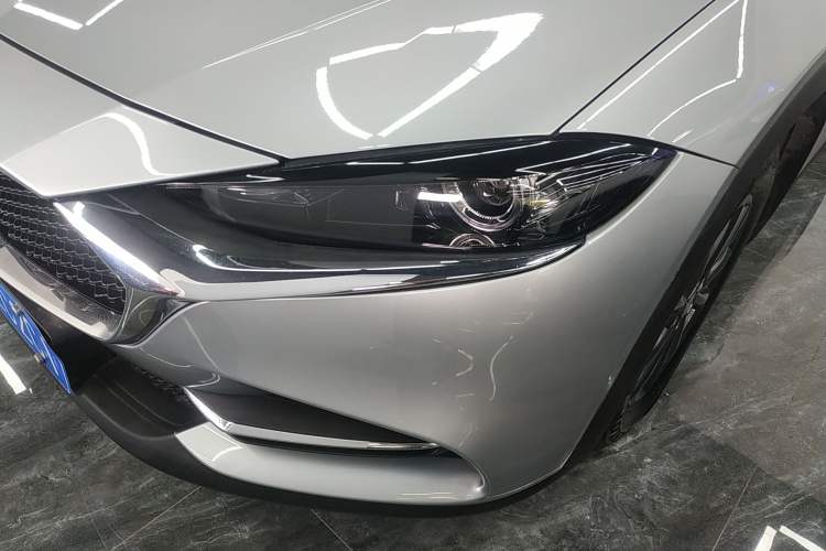 Used Mazda CX-4 2020 2.0L Automatic Two-Wheel Drive Blue Sky Exploration Edition Left Front Headlight